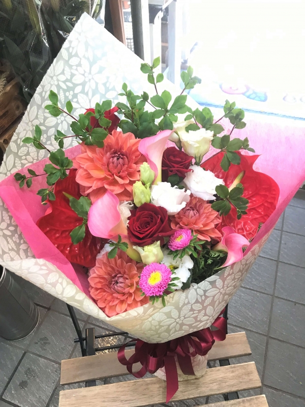 カラフルで大人可愛い　