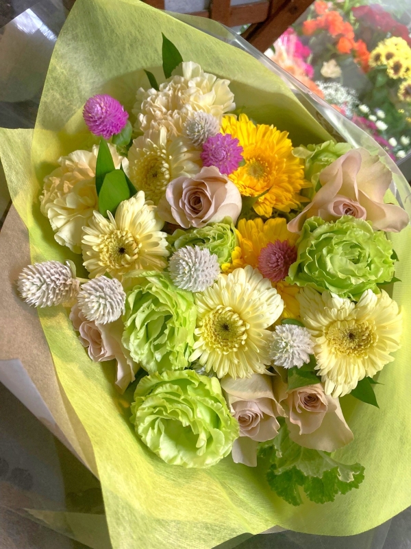 フレッシュな色合い