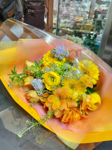 黄色系でナチュラルに